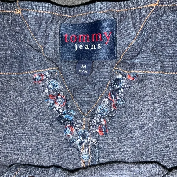 Dress - Picture 9 of 10